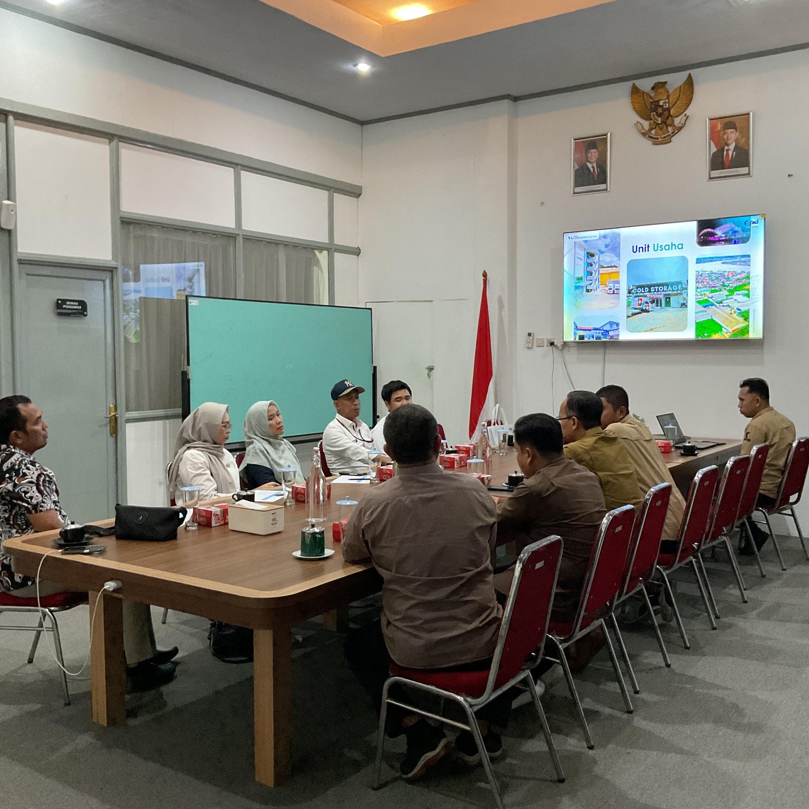 Perumda Varia Niaga Samarinda Terima Kunjungan Visitasi Kepatuhan Keterbukaan Informasi Publik