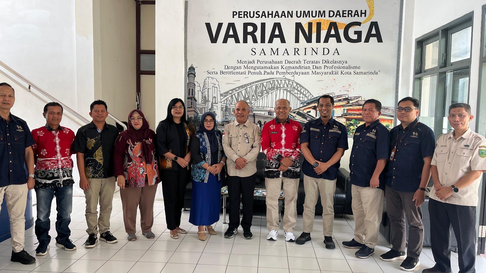 Disbudpar Kab.Berau melakukan kunjungan dan diskusi bersama Perumda Varia Niaga Samarinda